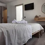 Galani Mirtia * Szkírosz