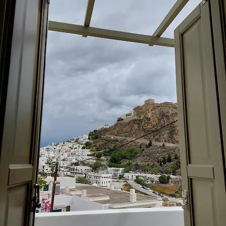 Galani Mirtia * Skyros