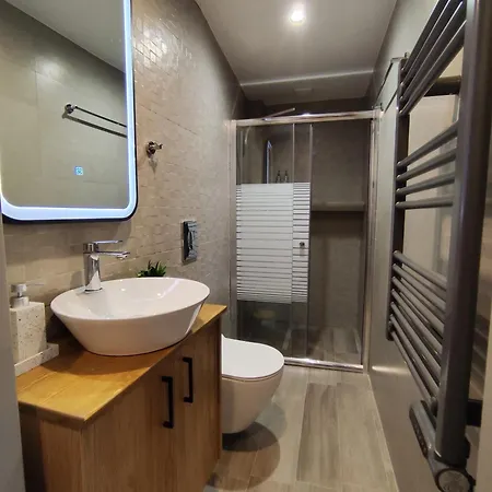 Galani Mirtia Σκύρος